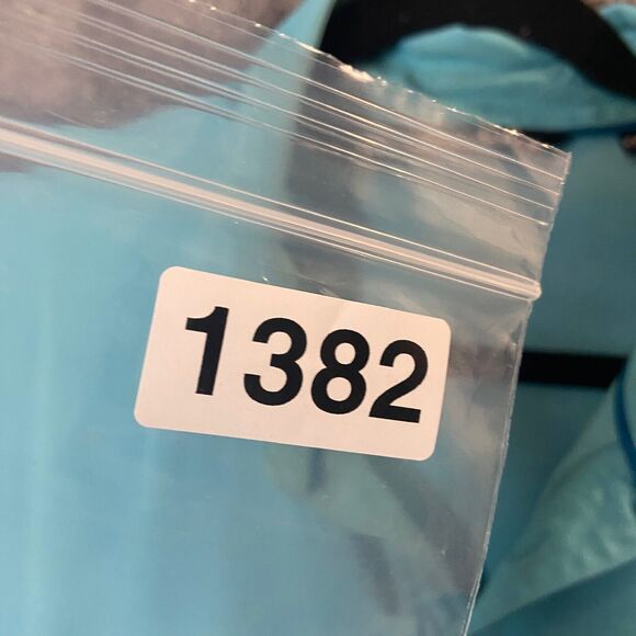 Travis Mathew Polo Shirt Mens 2XL XXL Light Blue Performance Timberstone Golf - Picture 11 of 11